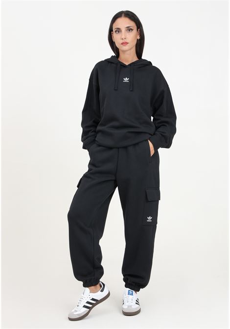 Pantalone sportivo Essentials Fleece Cargo nero da donna ADIDAS ORIGINALS | IY9689.